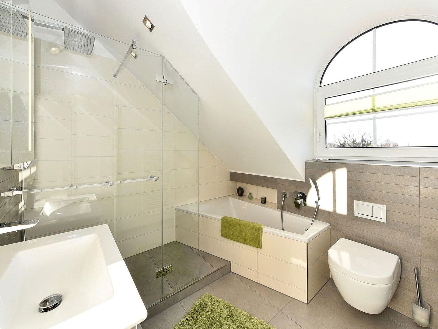 Pronájem bytu 2+1 80 m², Mainz, Porýní-Falc Pronájem bytu 2+1 80 m², Mainz, Porýní-Falc