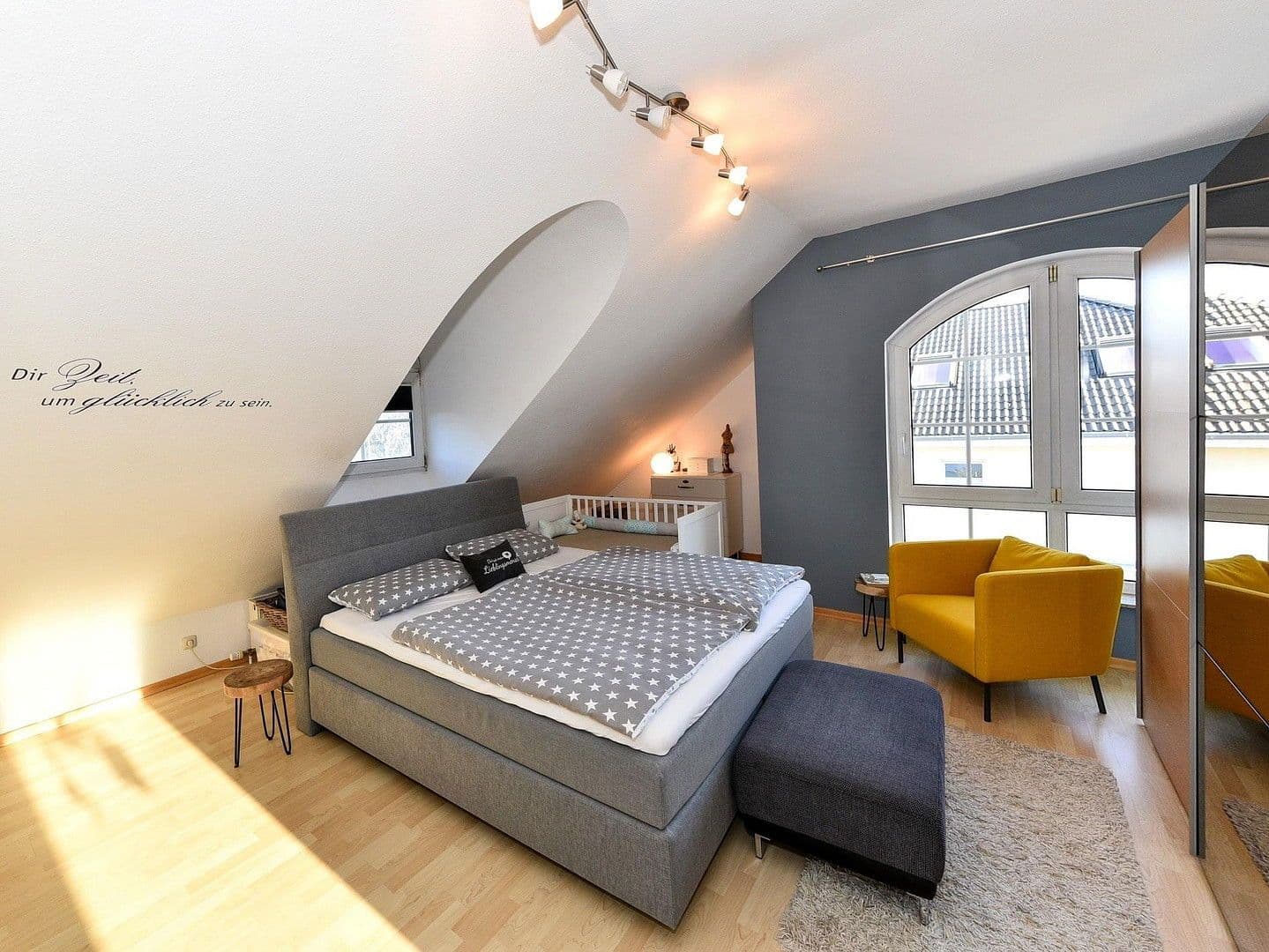 Pronájem bytu 2+1 80 m², Mainz, Porýní-Falc Pronájem bytu 2+1 80 m², Mainz, Porýní-Falc