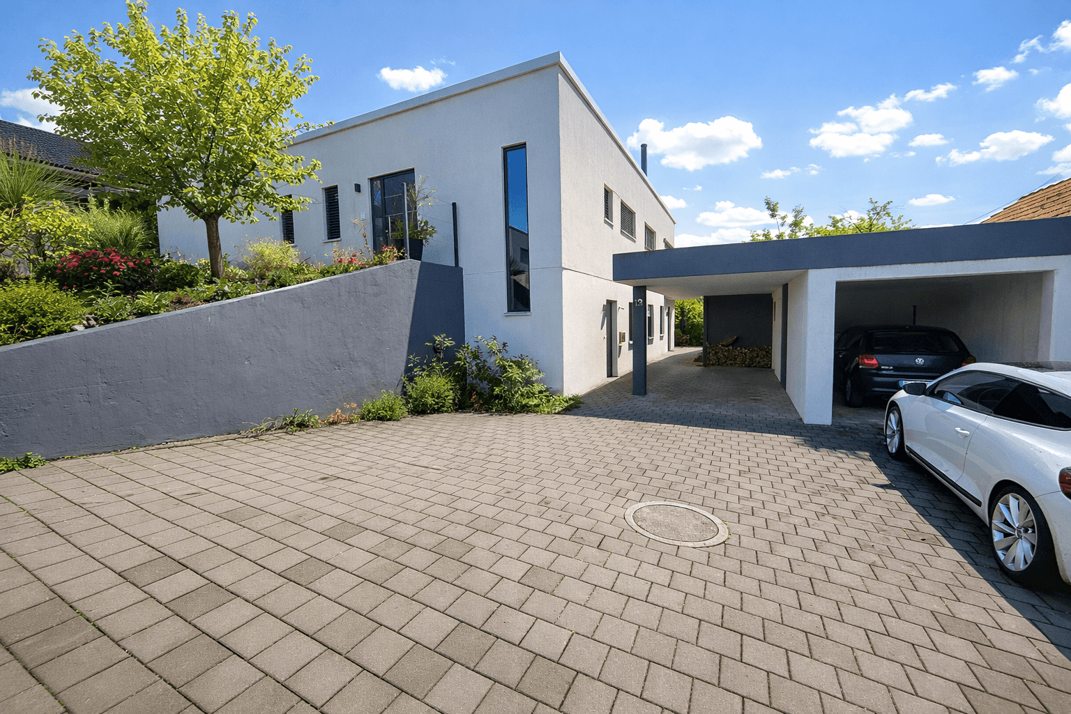 Prodej domu 200 m², pozemek 813 m², Waldstraße 13, Wellheim, Bavorsko Prodej domu 200 m², pozemek 813 m², Waldstraße 13, Wellheim, Bavorsko