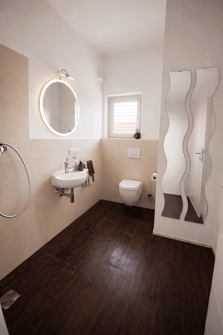 Prodej domu 200 m², pozemek 813 m², Waldstraße 13, Wellheim, Bavorsko Prodej domu 200 m², pozemek 813 m², Waldstraße 13, Wellheim, Bavorsko