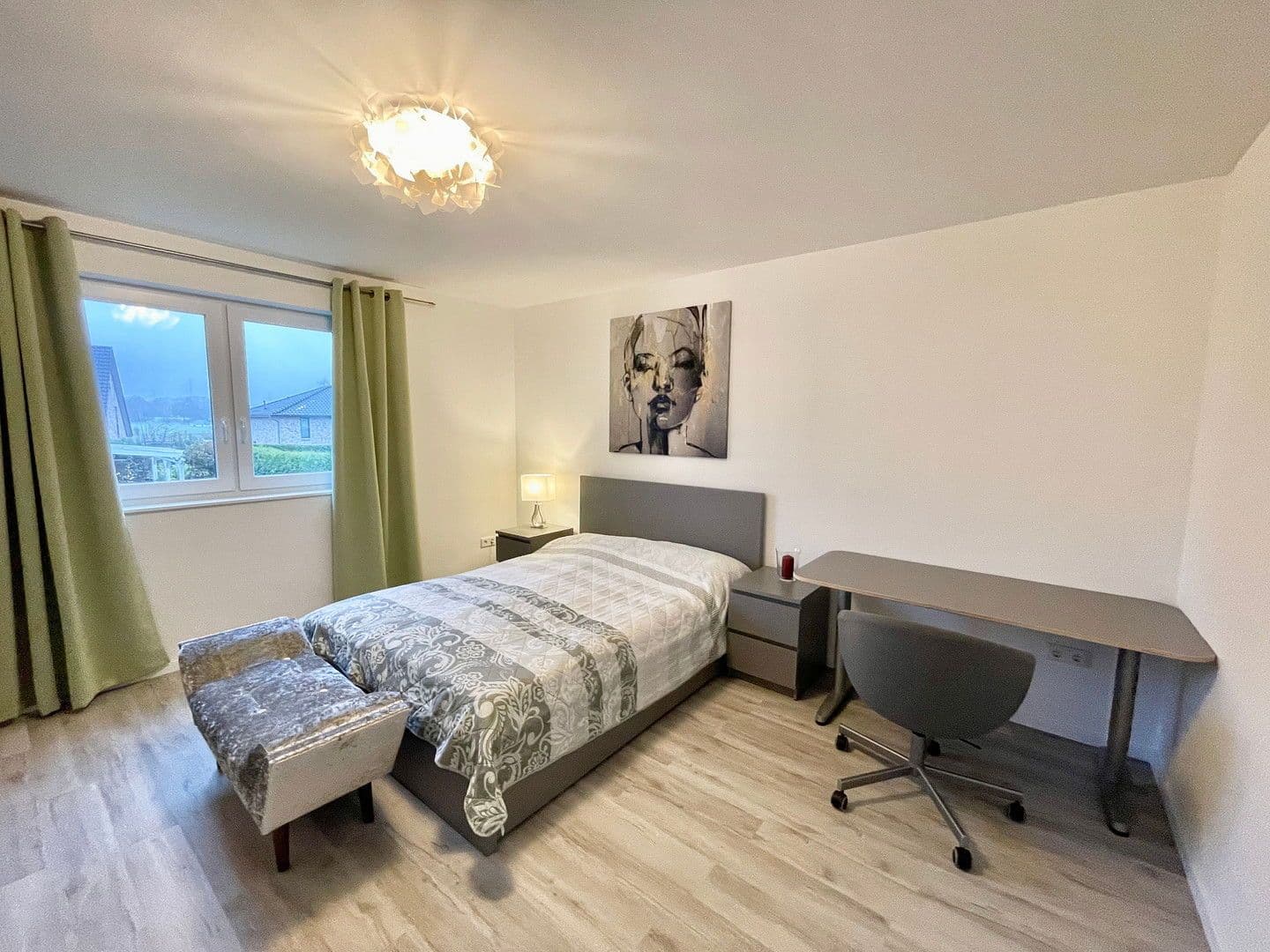 Pronájem bytu 5+1 132 m², Am Wiesengrunde 1a, Norderstedt, Šlesvicko-Holštýnsko Pronájem bytu 5+1 132 m², Am Wiesengrunde 1a, Norderstedt, Šlesvicko-Holštýnsko