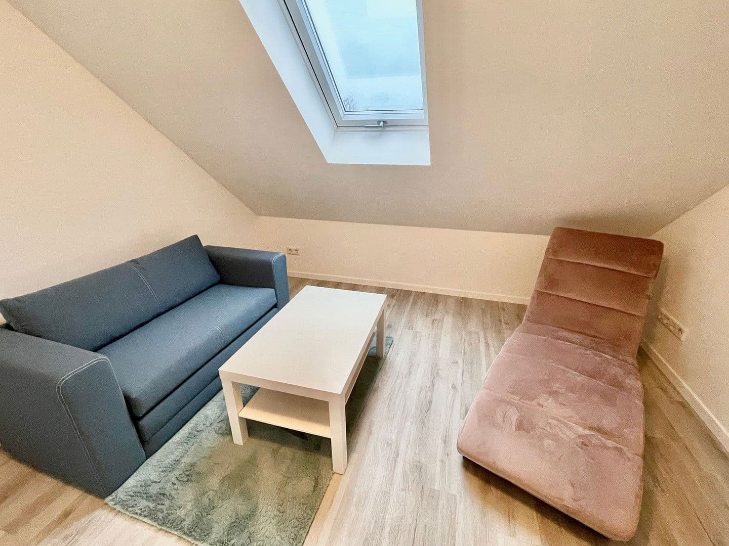 Pronájem bytu 5+1 132 m², Am Wiesengrunde 1a, Norderstedt, Šlesvicko-Holštýnsko Pronájem bytu 5+1 132 m², Am Wiesengrunde 1a, Norderstedt, Šlesvicko-Holštýnsko