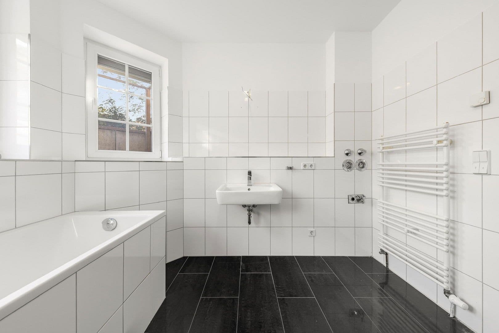 Pronájem bytu 2+1 90 m², Verdistr. 64, Berlin, Berlín Pronájem bytu 2+1 90 m², Verdistr. 64, Berlin, Berlín