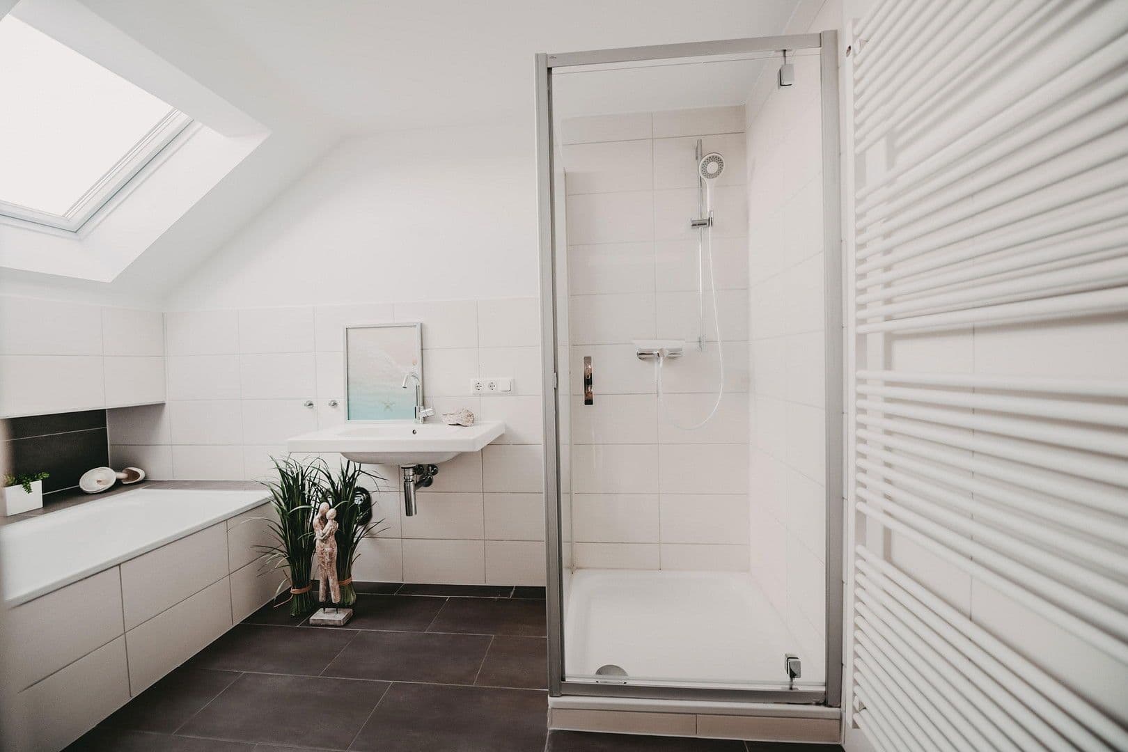 Pronájem bytu 4+1 129 m², Hansefelder Hof 1, Hamberge, Šlesvicko-Holštýnsko Pronájem bytu 4+1 129 m², Hansefelder Hof 1, Hamberge, Šlesvicko-Holštýnsko