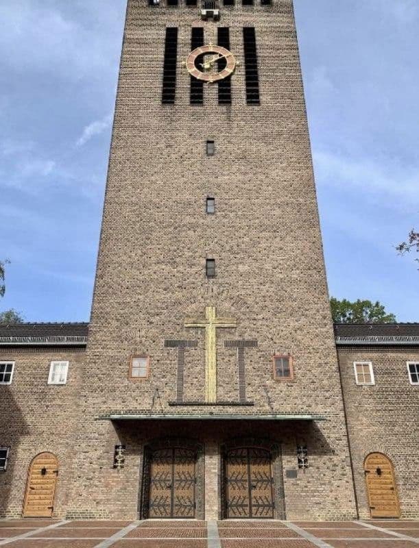 Prodej bytu 5+1 110 m², Berlin, Berlín Prodej bytu 5+1 110 m², Berlin, Berlín