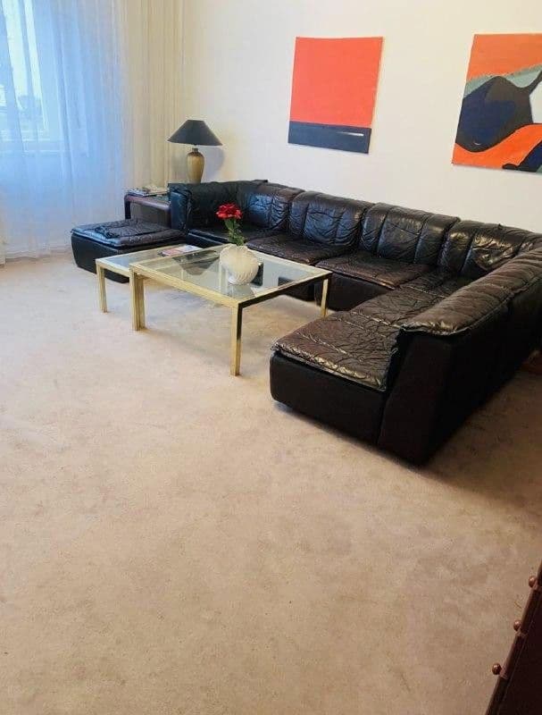 Prodej bytu 5+1 110 m², Berlin, Berlín Prodej bytu 5+1 110 m², Berlin, Berlín