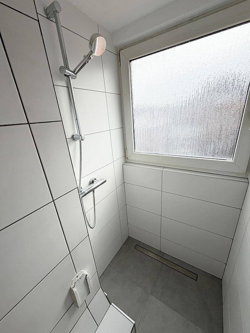 Pronájem bytu 4+1 68 m², Stuttgart, Bádensko-Württembersko Pronájem bytu 4+1 68 m², Stuttgart, Bádensko-Württembersko