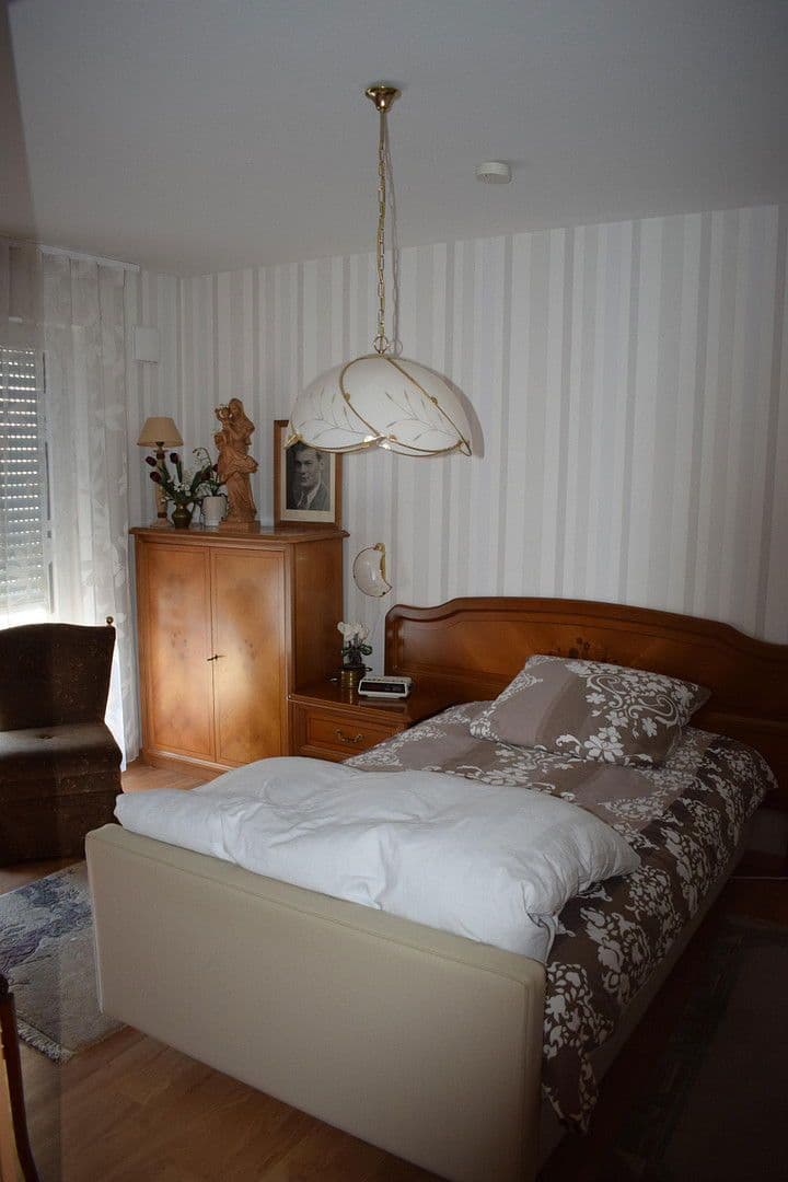 Pronájem bytu 2+kk 83 m², Alte Ziegelei 10, Igersheim, Bádensko-Württembersko Pronájem bytu 2+kk 83 m², Alte Ziegelei 10, Igersheim, Bádensko-Württembersko