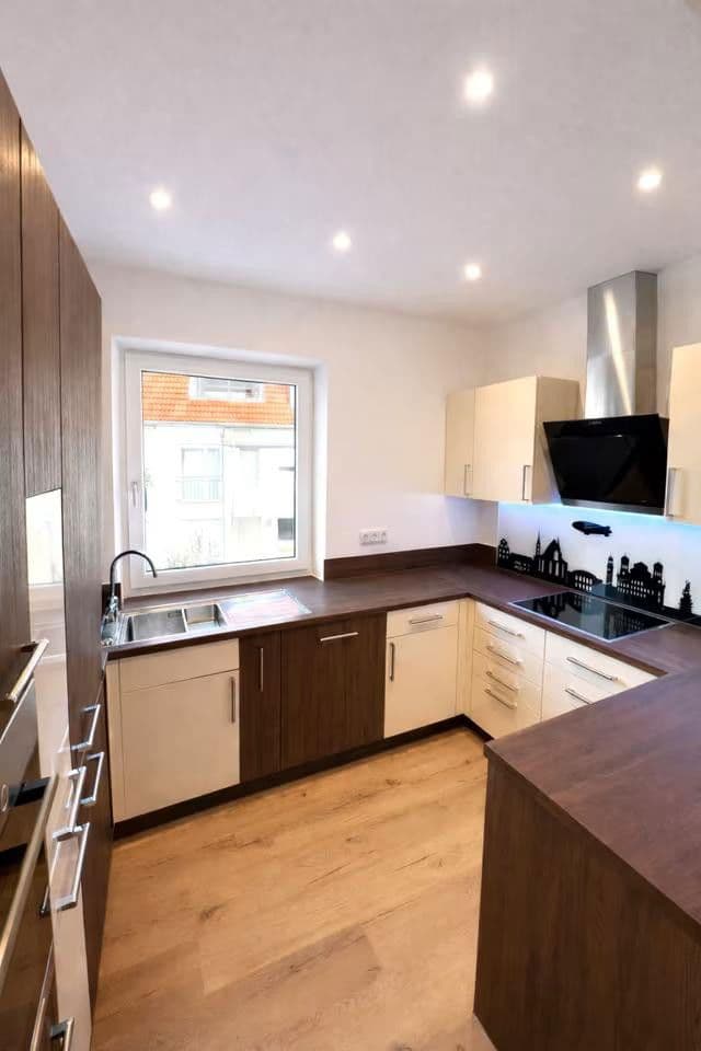 Pronájem bytu 5+1 20 m², Brunnenstraße, Augsburg, Bavorsko Pronájem bytu 5+1 20 m², Brunnenstraße, Augsburg, Bavorsko