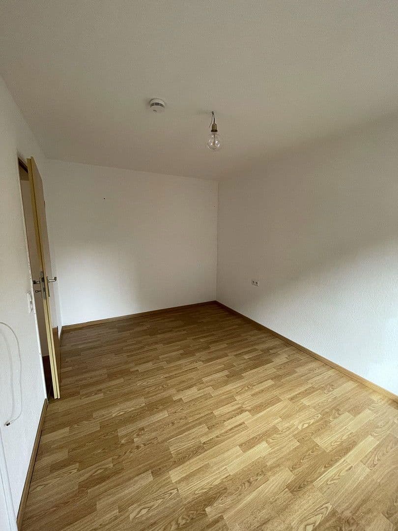 Pronájem bytu 2+1 43 m², Heusteigstraße 60, Stuttgart, Bádensko-Württembersko Pronájem bytu 2+1 43 m², Heusteigstraße 60, Stuttgart, Bádensko-Württembersko