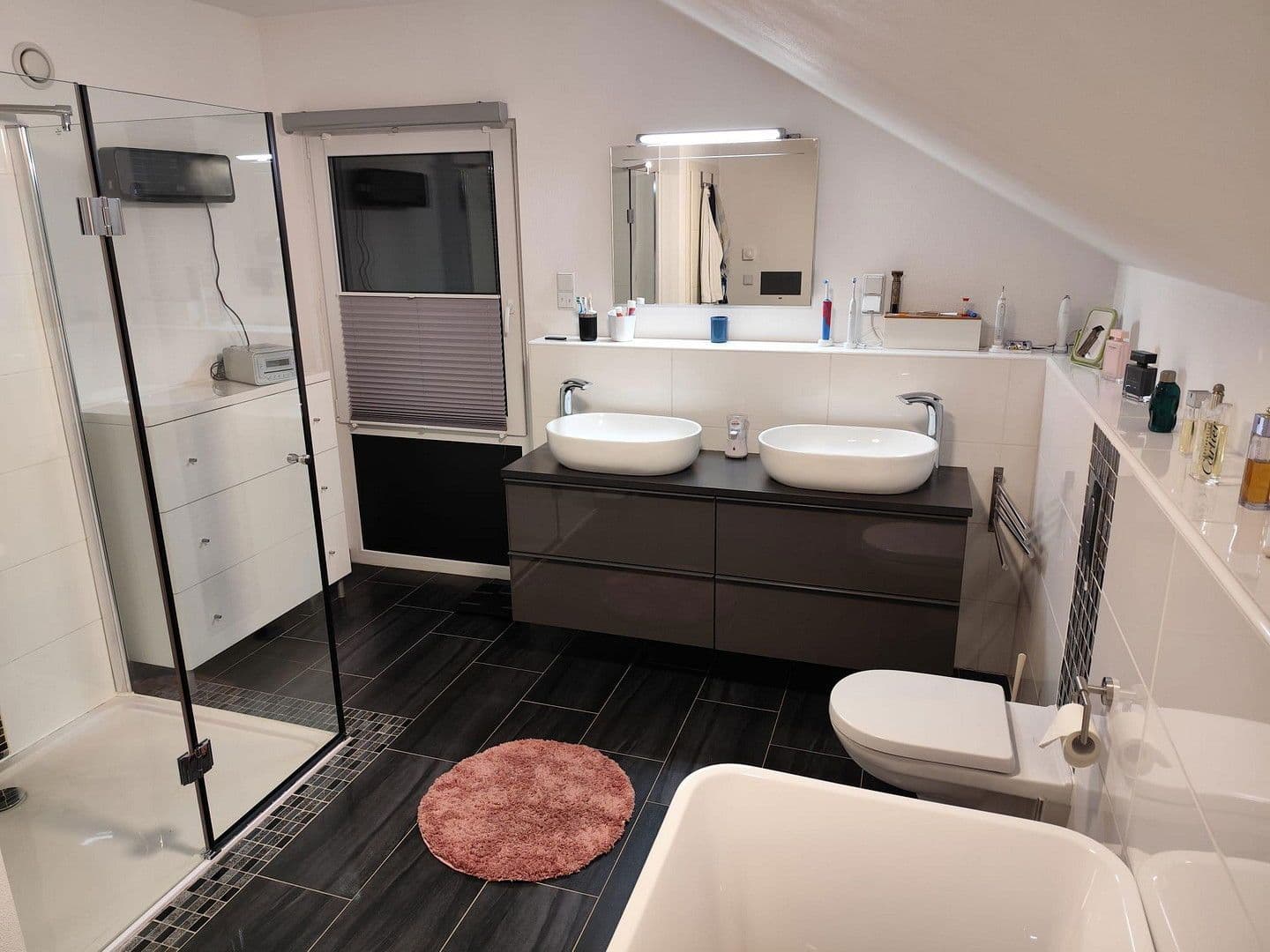 Prodej domu 163 m², pozemek 638 m², Meckesheim, Bádensko-Württembersko Prodej domu 163 m², pozemek 638 m², Meckesheim, Bádensko-Württembersko