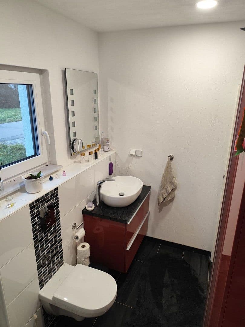 Prodej domu 163 m², pozemek 638 m², Meckesheim, Bádensko-Württembersko Prodej domu 163 m², pozemek 638 m², Meckesheim, Bádensko-Württembersko