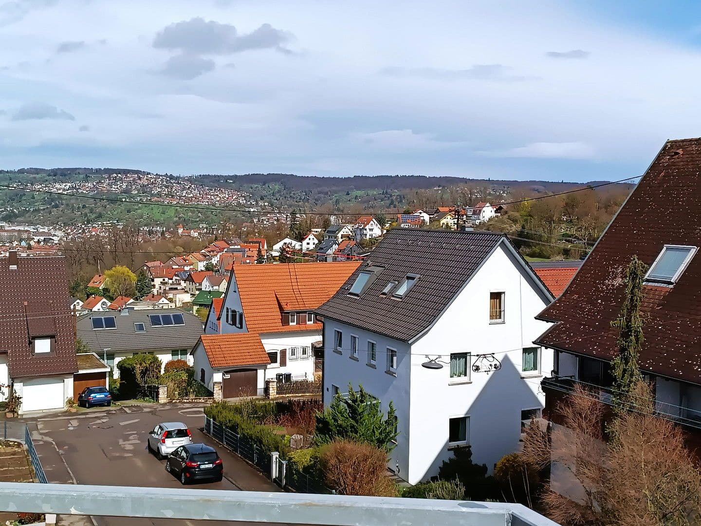 Pronájem bytu 2+1 55 m², Esslingen am Neckar, Bádensko-Württembersko Pronájem bytu 2+1 55 m², Esslingen am Neckar, Bádensko-Württembersko