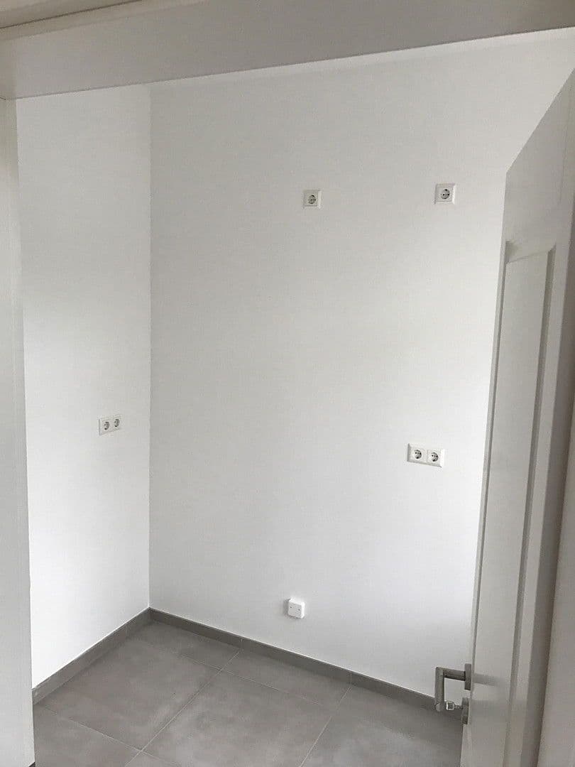 Prodej bytu 2+1 51 m², Lütznerstr. 22, Leipzig, Sasko Prodej bytu 2+1 51 m², Lütznerstr. 22, Leipzig, Sasko