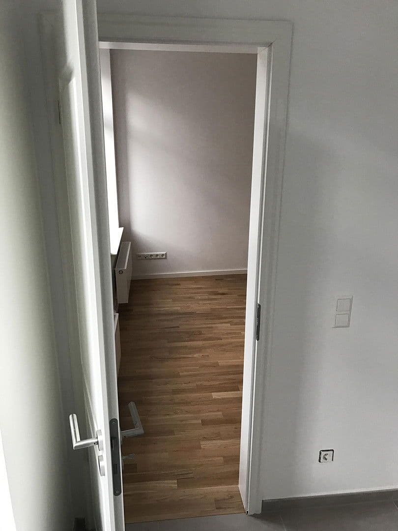 Prodej bytu 2+1 51 m², Lütznerstr. 22, Leipzig, Sasko Prodej bytu 2+1 51 m², Lütznerstr. 22, Leipzig, Sasko