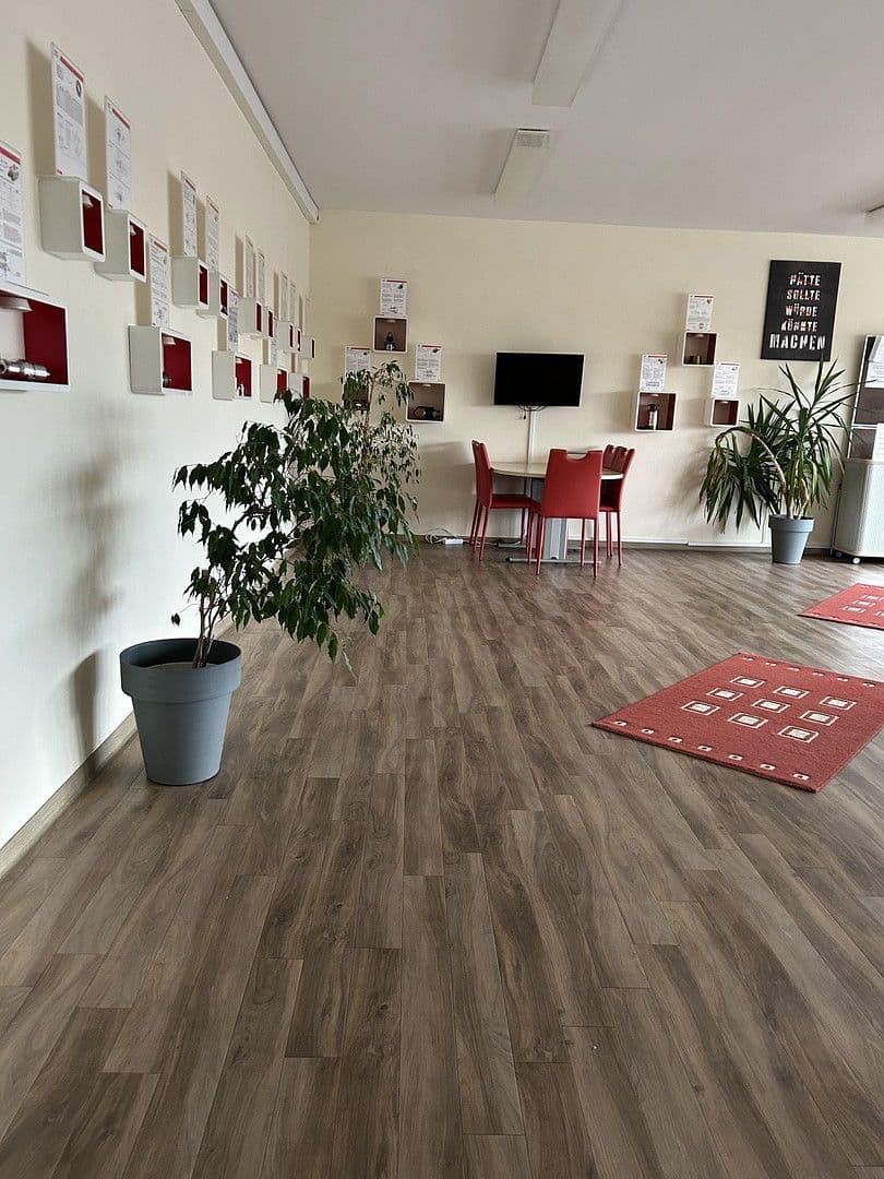 Pronájem kanceláře 172 m², Mannheimer Landstraße 5b, Brühl, Bádensko-Württembersko Pronájem kanceláře 172 m², Mannheimer Landstraße 5b, Brühl, Bádensko-Württembersko