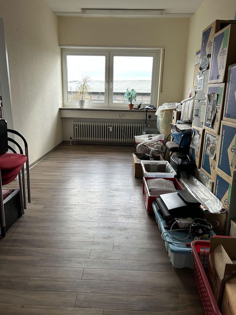 Pronájem kanceláře 172 m², Mannheimer Landstraße 5b, Brühl, Bádensko-Württembersko Pronájem kanceláře 172 m², Mannheimer Landstraße 5b, Brühl, Bádensko-Württembersko