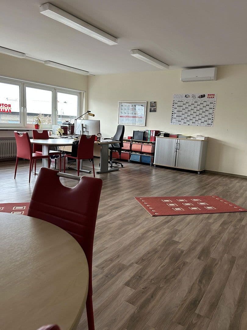 Pronájem kanceláře 172 m², Mannheimer Landstraße 5b, Brühl, Bádensko-Württembersko Pronájem kanceláře 172 m², Mannheimer Landstraße 5b, Brühl, Bádensko-Württembersko