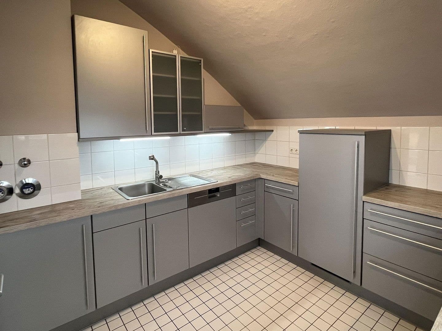 Prodej bytu 4+1 99 m², St. Michael Straße 83, München, Bavorsko Prodej bytu 4+1 99 m², St. Michael Straße 83, München, Bavorsko