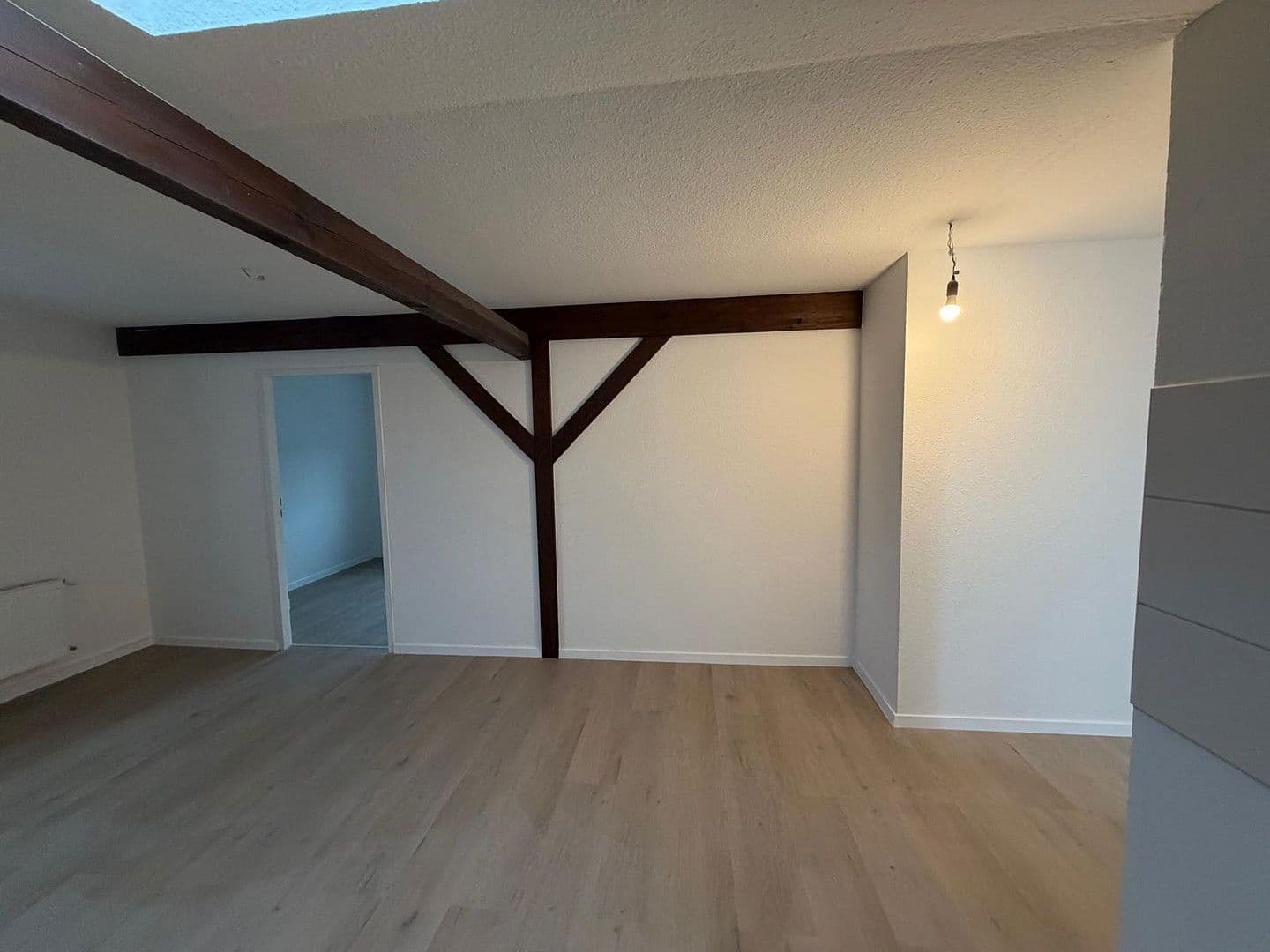 Pronájem bytu 3+1 85 m², Schneiderstraße 21, Eberswalde, Braniborsko Pronájem bytu 3+1 85 m², Schneiderstraße 21, Eberswalde, Braniborsko