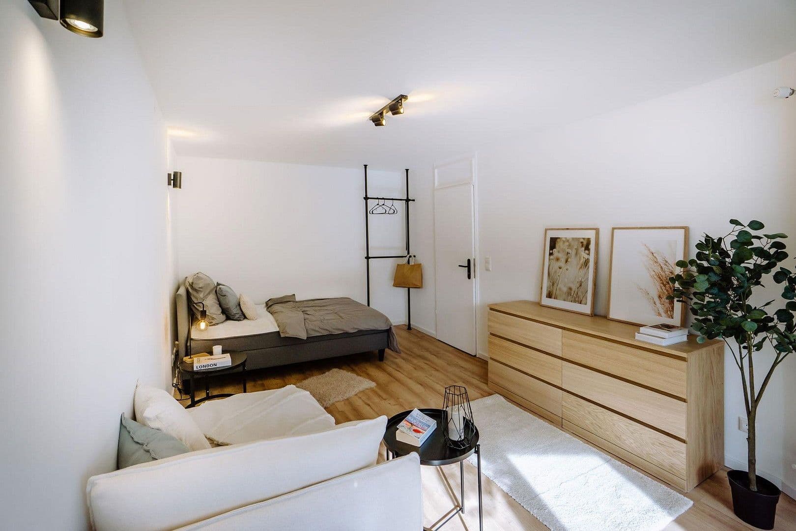 Prodej bytu 1+1 29 m², München, Bavorsko Prodej bytu 1+1 29 m², München, Bavorsko