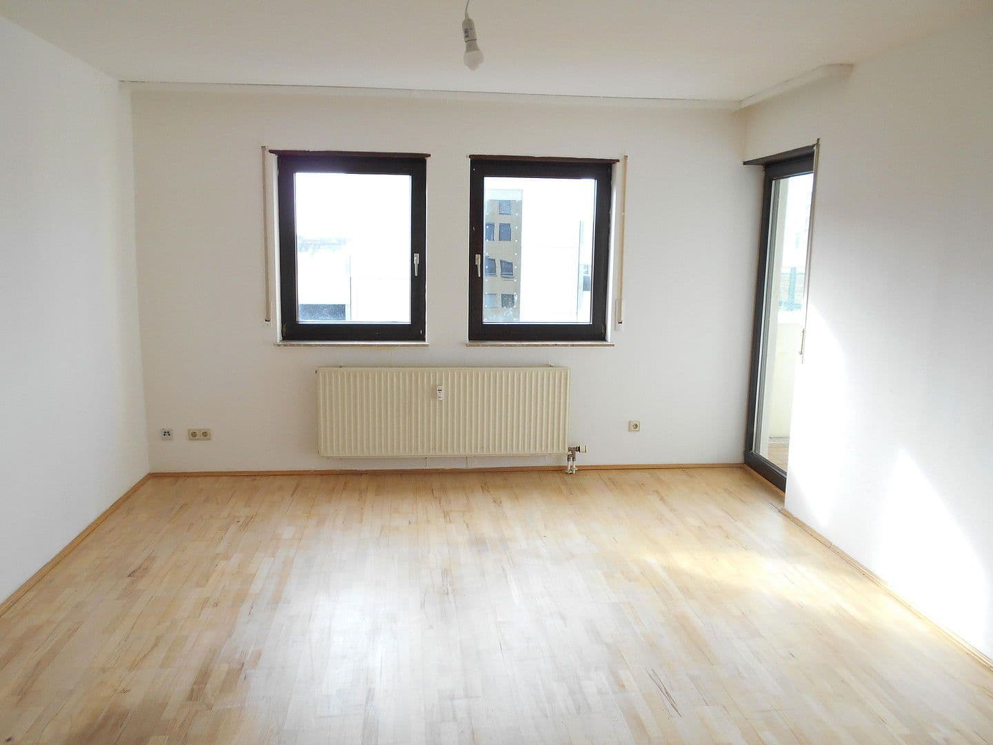 Prodej bytu 2+1 58 m², Langen, Hessen Prodej bytu 2+1 58 m², Langen, Hessen