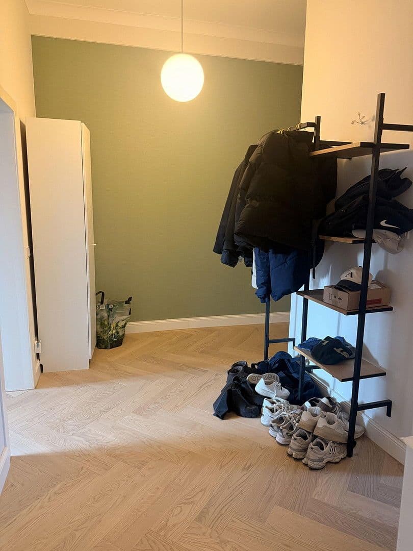 Pronájem bytu 2+1 66 m², Roßststraße 87, Düsseldorf, Severní Porýní-Vestfálsko Pronájem bytu 2+1 66 m², Roßststraße 87, Düsseldorf, Severní Porýní-Vestfálsko