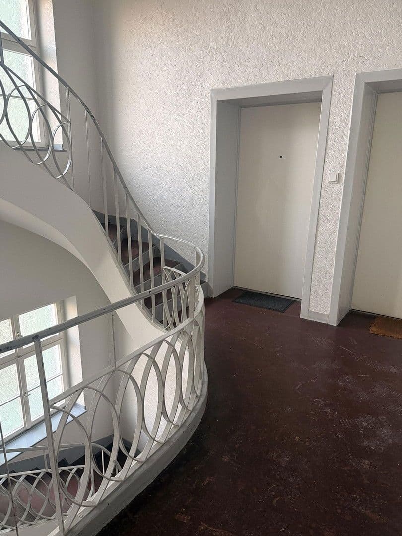 Pronájem bytu 2+1 66 m², Roßststraße 87, Düsseldorf, Severní Porýní-Vestfálsko Pronájem bytu 2+1 66 m², Roßststraße 87, Düsseldorf, Severní Porýní-Vestfálsko