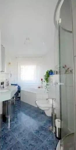 Pronájem bytu 4+1 133 m², Niedernhausen, Hessen Pronájem bytu 4+1 133 m², Niedernhausen, Hessen