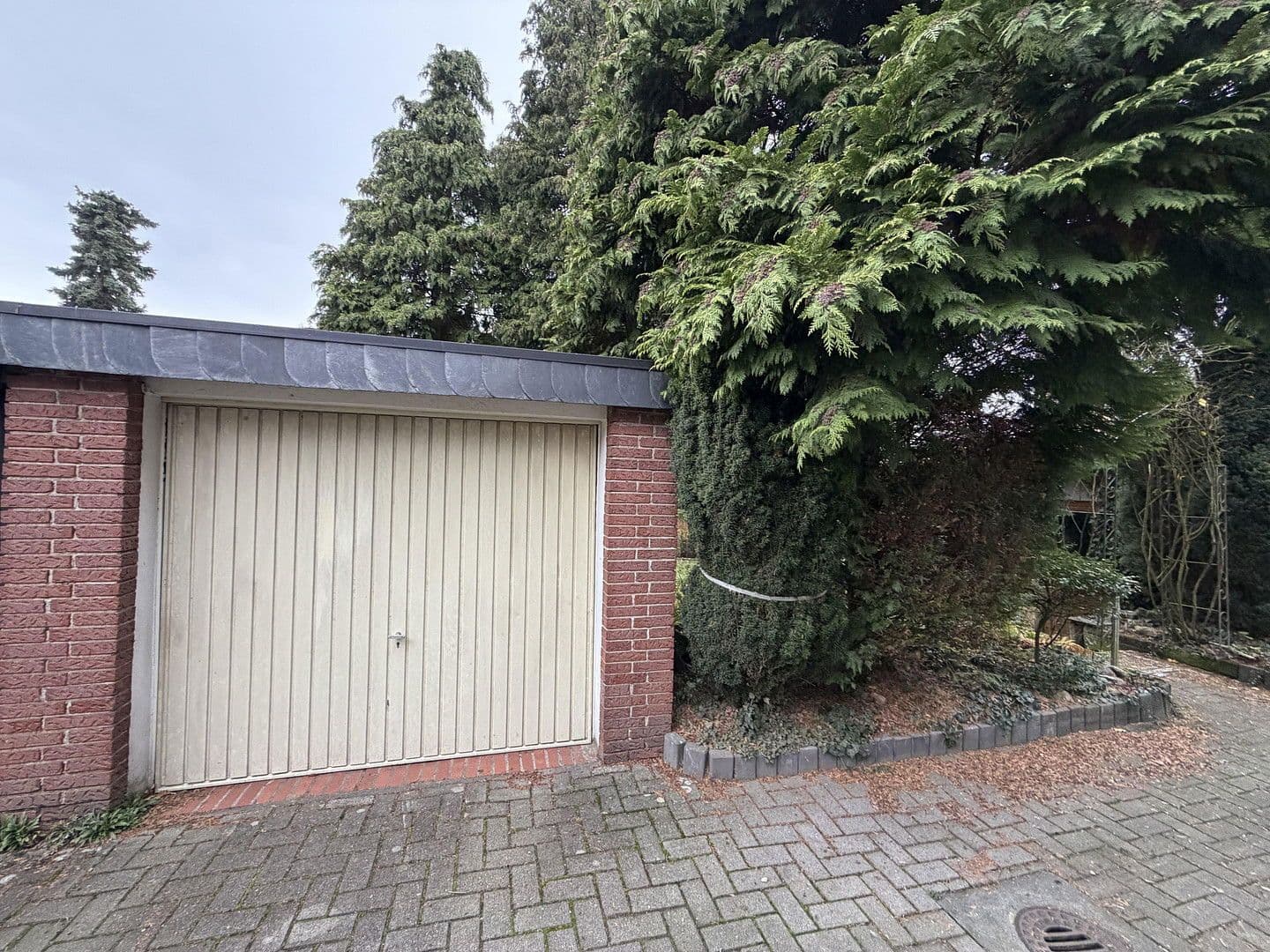 Prodej domu 187 m², pozemek 767 m², Osnabrück, Dolní Sasko Prodej domu 187 m², pozemek 767 m², Osnabrück, Dolní Sasko