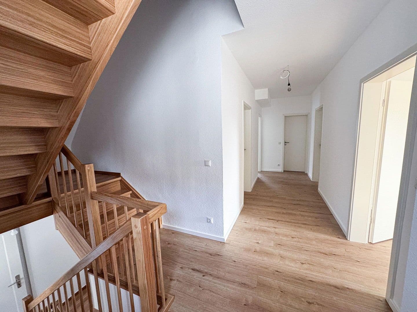 Pronájem bytu 3+1 115 m², Walther-Rathenau-Straße 9, Groß-Gerau, Hessen Pronájem bytu 3+1 115 m², Walther-Rathenau-Straße 9, Groß-Gerau, Hessen