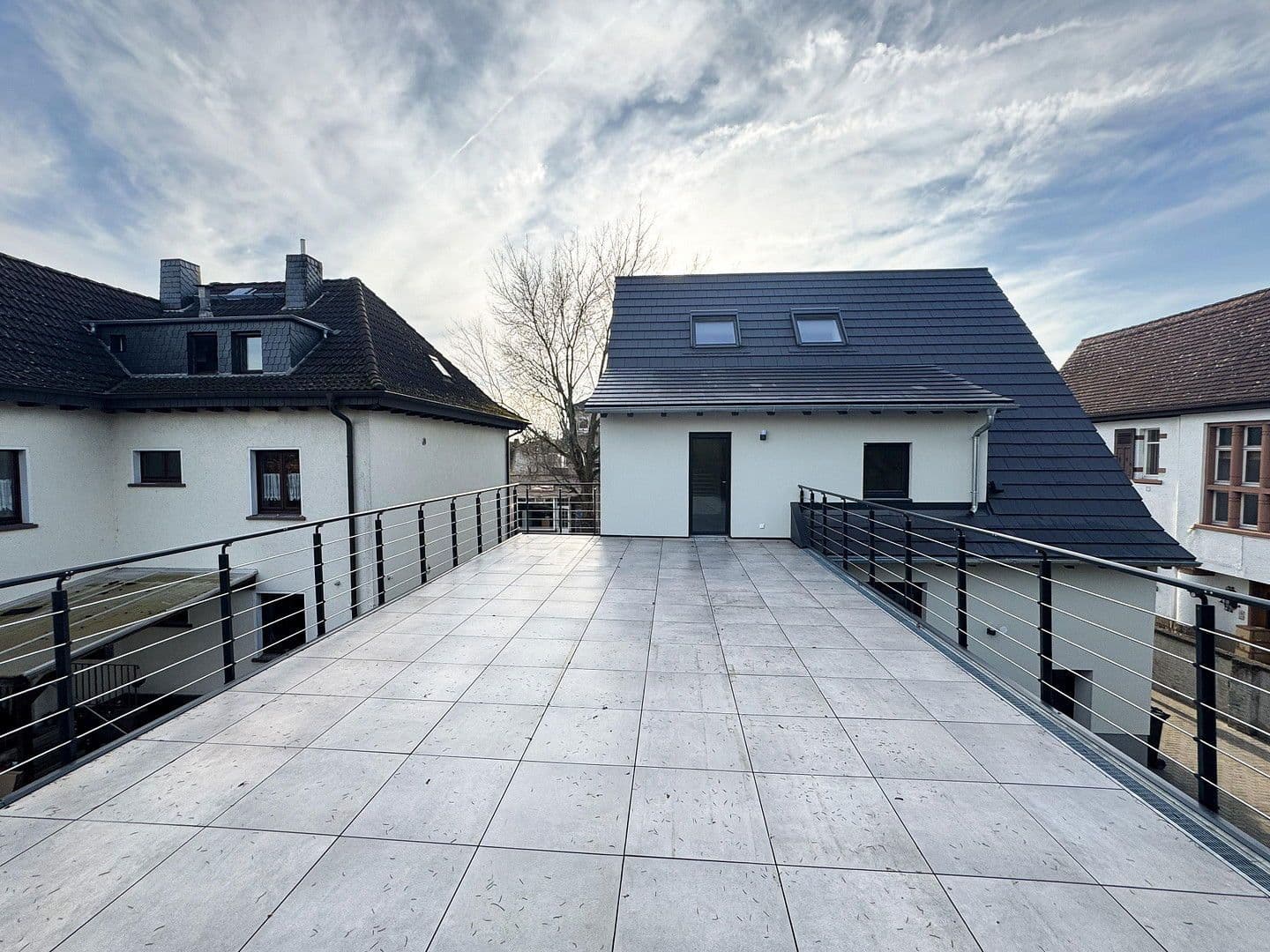 Pronájem bytu 3+1 115 m², Walther-Rathenau-Straße 9, Groß-Gerau, Hessen Pronájem bytu 3+1 115 m², Walther-Rathenau-Straße 9, Groß-Gerau, Hessen