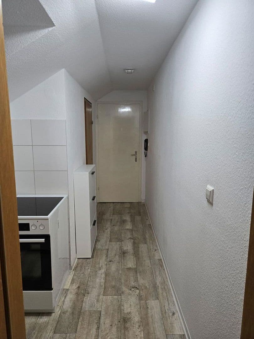 Pronájem bytu 2+1 40 m², Waiblingen, Bádensko-Württembersko Pronájem bytu 2+1 40 m², Waiblingen, Bádensko-Württembersko