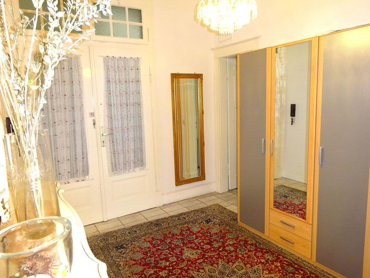 Prodej bytu 3+1 101 m², Hölderlinplatz, Stuttgart, Bádensko-Württembersko Prodej bytu 3+1 101 m², Hölderlinplatz, Stuttgart, Bádensko-Württembersko