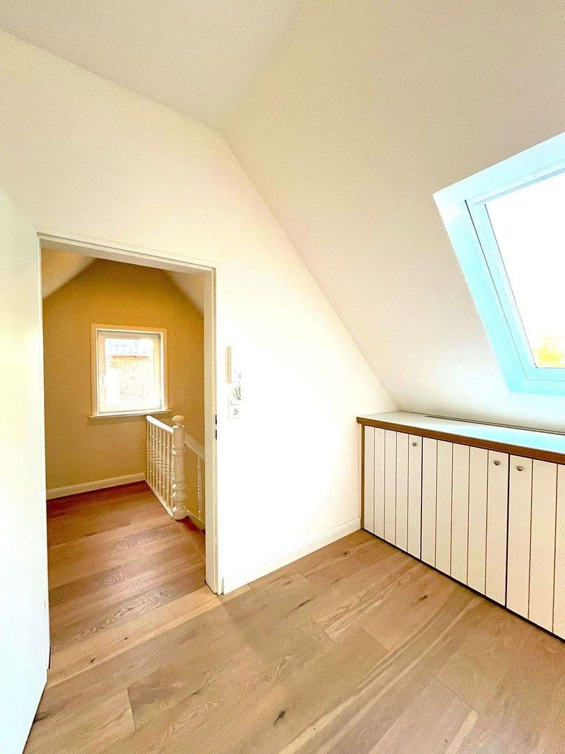 Prodej bytu 3+kk 101 m², Schwarzenbek, Šlesvicko-Holštýnsko Prodej bytu 3+kk 101 m², Schwarzenbek, Šlesvicko-Holštýnsko