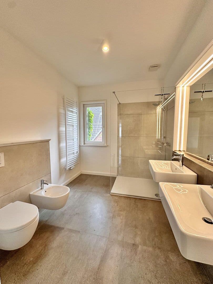 Prodej bytu 3+kk 101 m², Schwarzenbek, Šlesvicko-Holštýnsko Prodej bytu 3+kk 101 m², Schwarzenbek, Šlesvicko-Holštýnsko