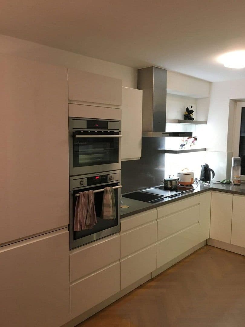 Prodej domu 162 m², pozemek 300 m², Salzburg, Salcbursko Prodej domu 162 m², pozemek 300 m², Salzburg, Salcbursko