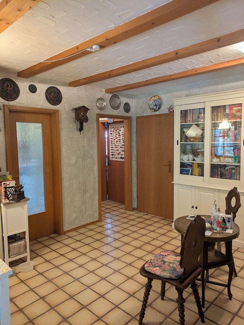 Prodej domu 170 m², pozemek 483 m², Villingen-Schwenningen, Bádensko-Württembersko Prodej domu 170 m², pozemek 483 m², Villingen-Schwenningen, Bádensko-Württembersko