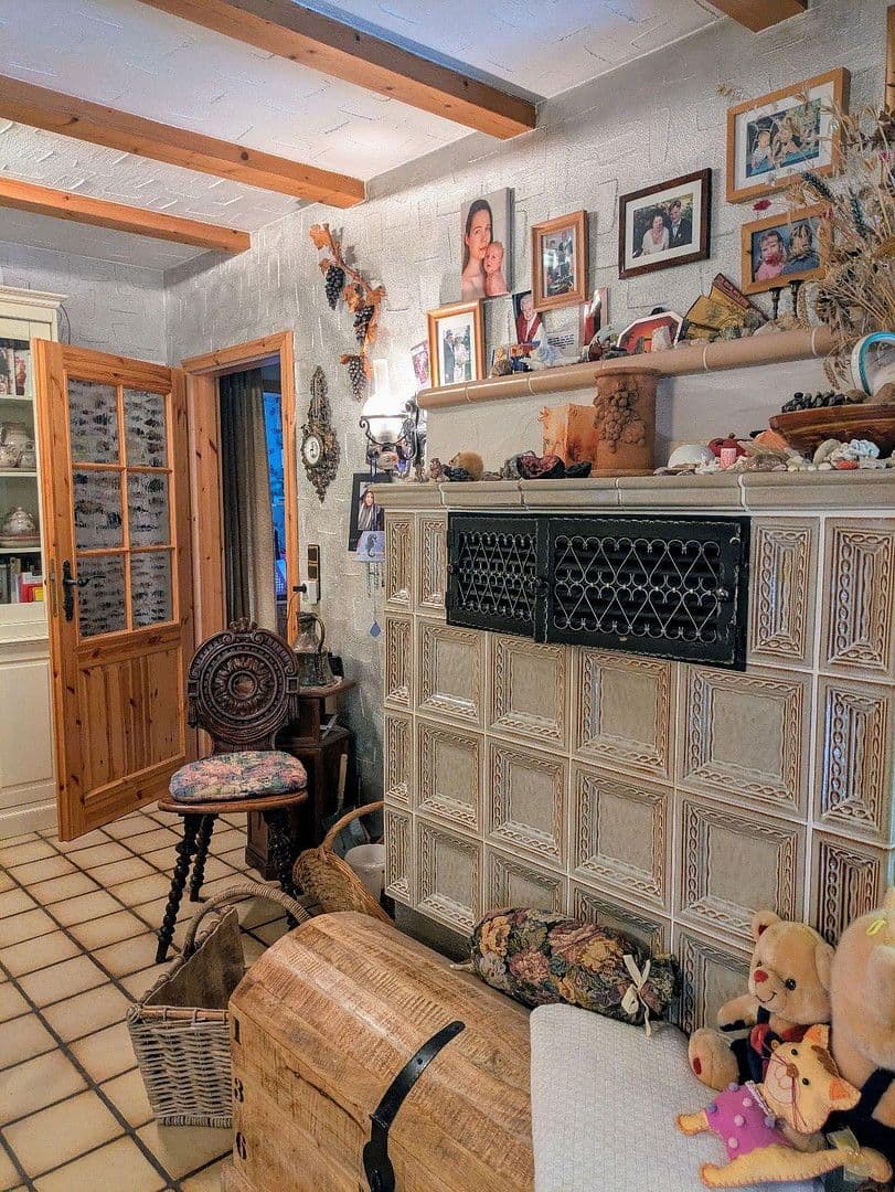 Prodej domu 170 m², pozemek 483 m², Villingen-Schwenningen, Bádensko-Württembersko Prodej domu 170 m², pozemek 483 m², Villingen-Schwenningen, Bádensko-Württembersko