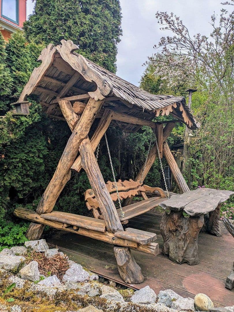 Prodej domu 170 m², pozemek 483 m², Villingen-Schwenningen, Bádensko-Württembersko Prodej domu 170 m², pozemek 483 m², Villingen-Schwenningen, Bádensko-Württembersko