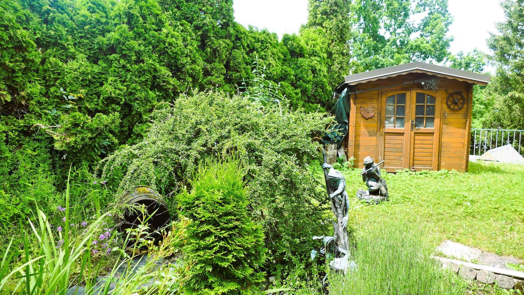 Prodej domu 170 m², pozemek 483 m², Villingen-Schwenningen, Bádensko-Württembersko Prodej domu 170 m², pozemek 483 m², Villingen-Schwenningen, Bádensko-Württembersko