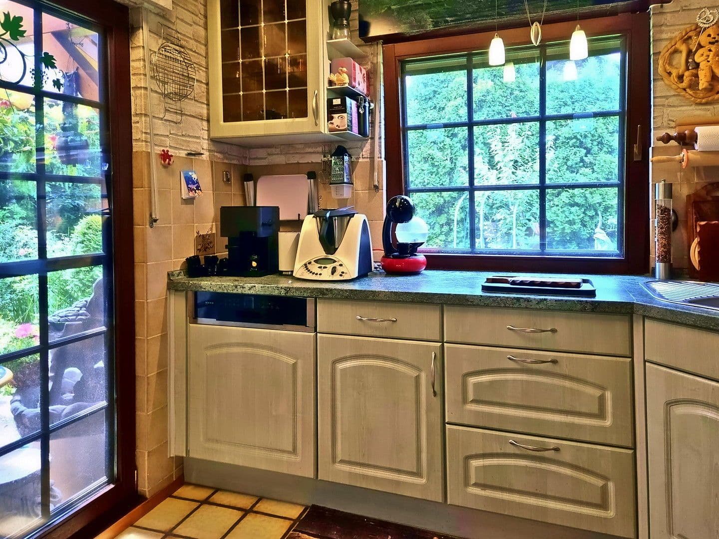 Prodej domu 170 m², pozemek 483 m², Villingen-Schwenningen, Bádensko-Württembersko Prodej domu 170 m², pozemek 483 m², Villingen-Schwenningen, Bádensko-Württembersko