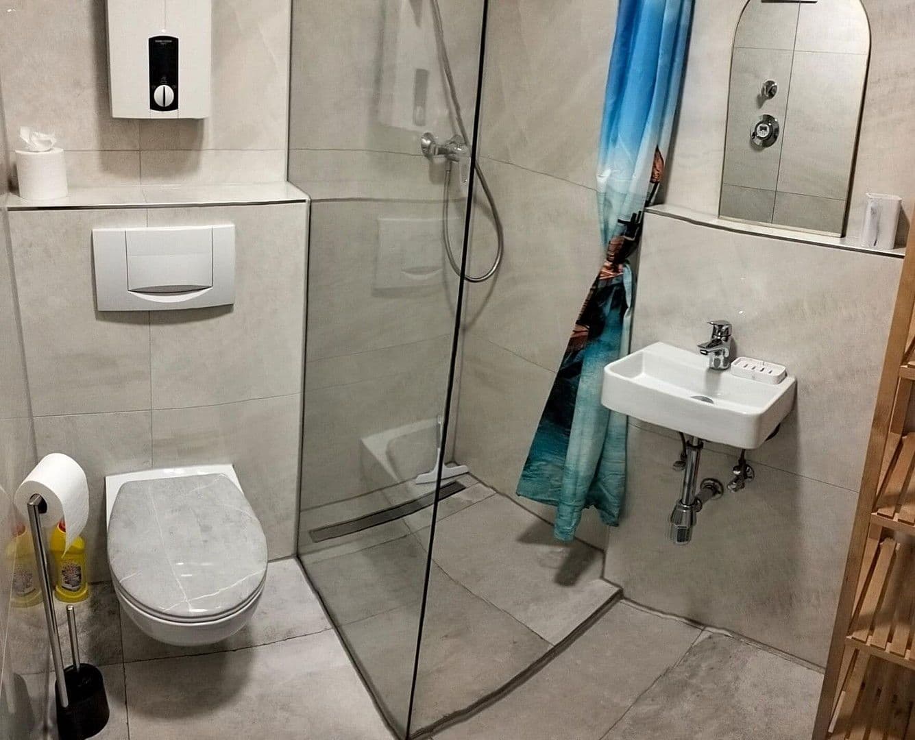 Pronájem bytu 1+1 28 m², Hauptstraße 12/1, Esslingen am Neckar, Bádensko-Württembersko Pronájem bytu 1+1 28 m², Hauptstraße 12/1, Esslingen am Neckar, Bádensko-Württembersko