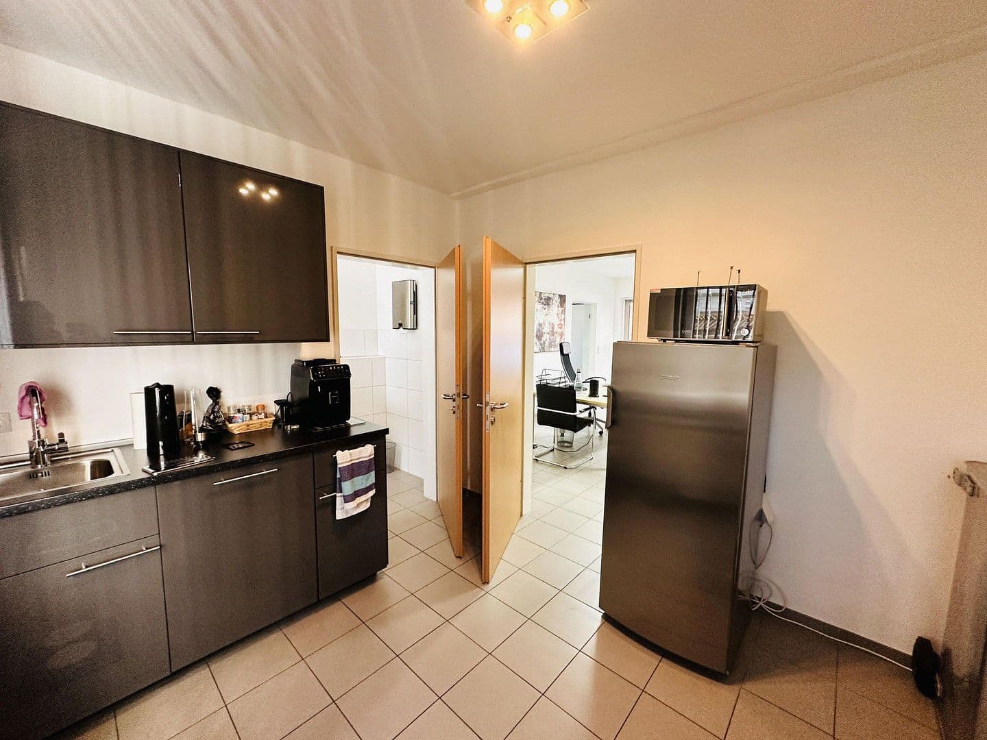 Pronájem kanceláře 82 m², Frankfurter Str. 46, Hagen, Severní Porýní-Vestfálsko Pronájem kanceláře 82 m², Frankfurter Str. 46, Hagen, Severní Porýní-Vestfálsko