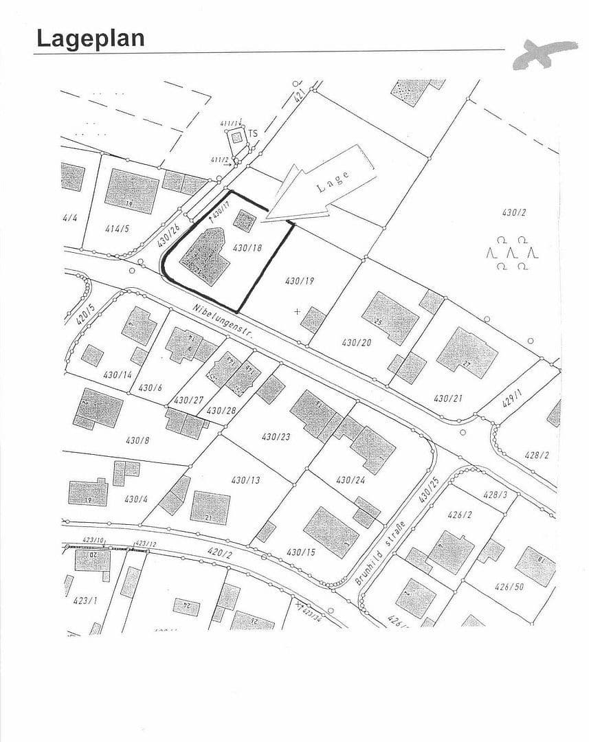 Prodej domu 231 m², pozemek 1.007 m², Nibelungenstr. 21, Schwarzenbruck, Bavorsko Prodej domu 231 m², pozemek 1.007 m², Nibelungenstr. 21, Schwarzenbruck, Bavorsko