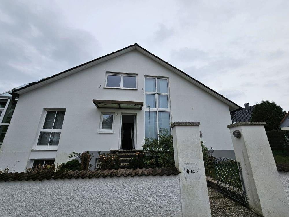 Prodej domu 231 m², pozemek 1.007 m², Nibelungenstr. 21, Schwarzenbruck, Bavorsko Prodej domu 231 m², pozemek 1.007 m², Nibelungenstr. 21, Schwarzenbruck, Bavorsko