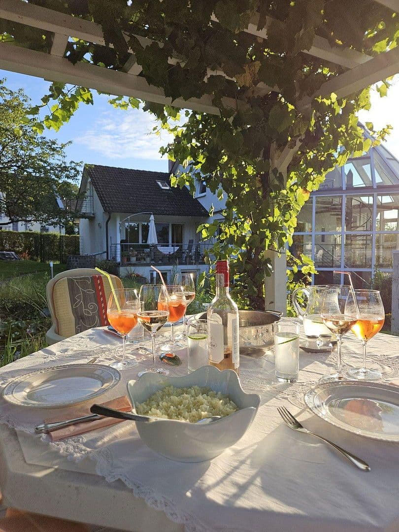 Prodej domu 231 m², pozemek 1.007 m², Nibelungenstr. 21, Schwarzenbruck, Bavorsko Prodej domu 231 m², pozemek 1.007 m², Nibelungenstr. 21, Schwarzenbruck, Bavorsko