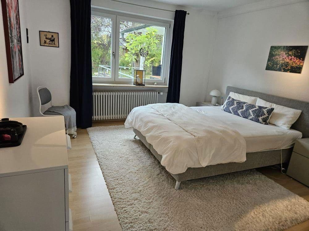 Prodej domu 231 m², pozemek 1.007 m², Nibelungenstr. 21, Schwarzenbruck, Bavorsko Prodej domu 231 m², pozemek 1.007 m², Nibelungenstr. 21, Schwarzenbruck, Bavorsko