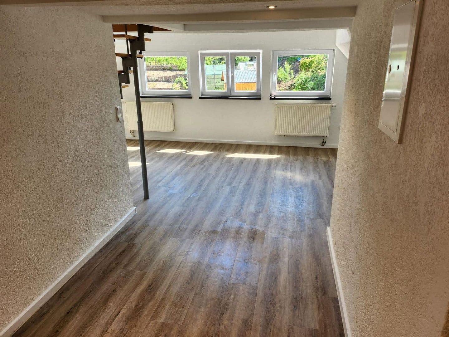 Pronájem bytu 2+1 36 m², Schramberg, Bádensko-Württembersko Pronájem bytu 2+1 36 m², Schramberg, Bádensko-Württembersko