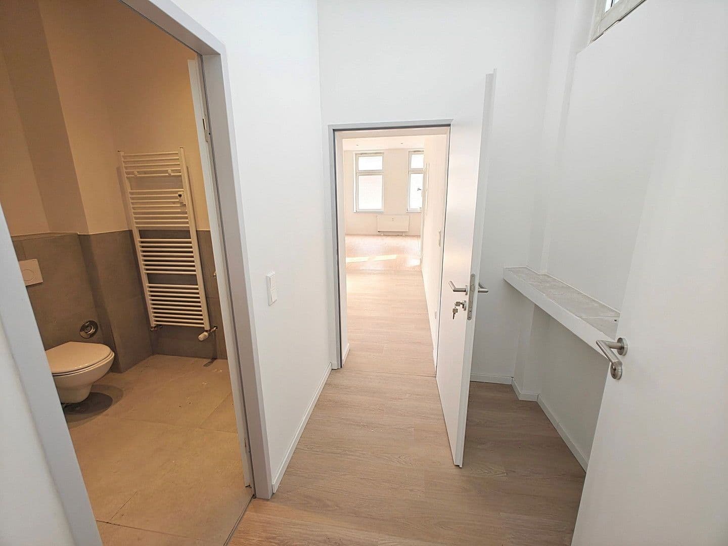 Pronájem bytu 2+1 65 m², Niederstraße 62, Krefeld, Severní Porýní-Vestfálsko Pronájem bytu 2+1 65 m², Niederstraße 62, Krefeld, Severní Porýní-Vestfálsko